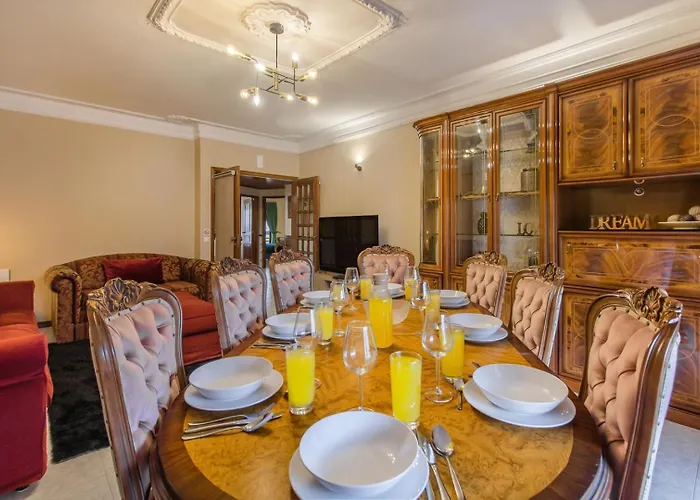 Cantinho Em Cascais, Spacious 3br With Balconies Apartmán Cascais