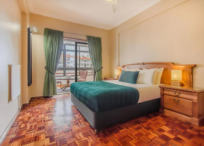 Apartmán Cantinho Em Cascais, Spacious 3br With Balconies Cascais