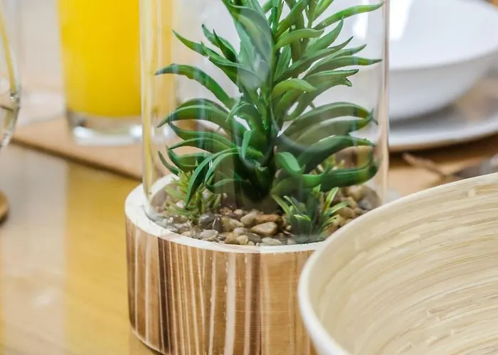 Cantinho Em Cascais, Spacious 3br With Balconies * Cascais