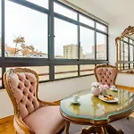 Cantinho Em Cascais, Spacious 3br With Balconies Apartamento