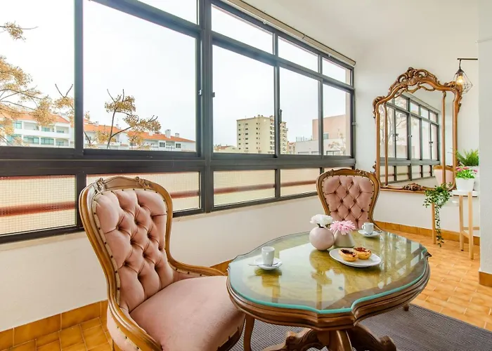 Lejlighed Cantinho Em Cascais, Spacious 3br With Balconies Cascais